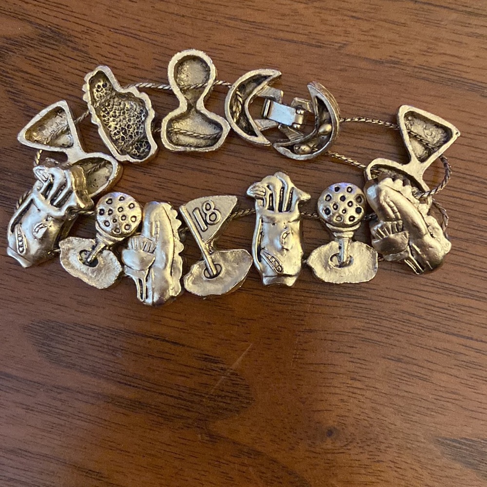 Vintage golf themed charm bracelet - Picture 5 of 5